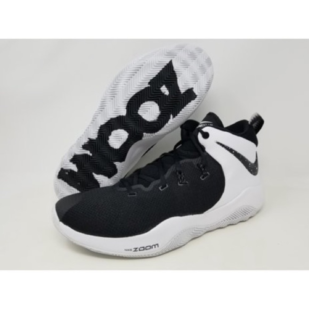 Men’s Nike Zoomrev11 sneakers